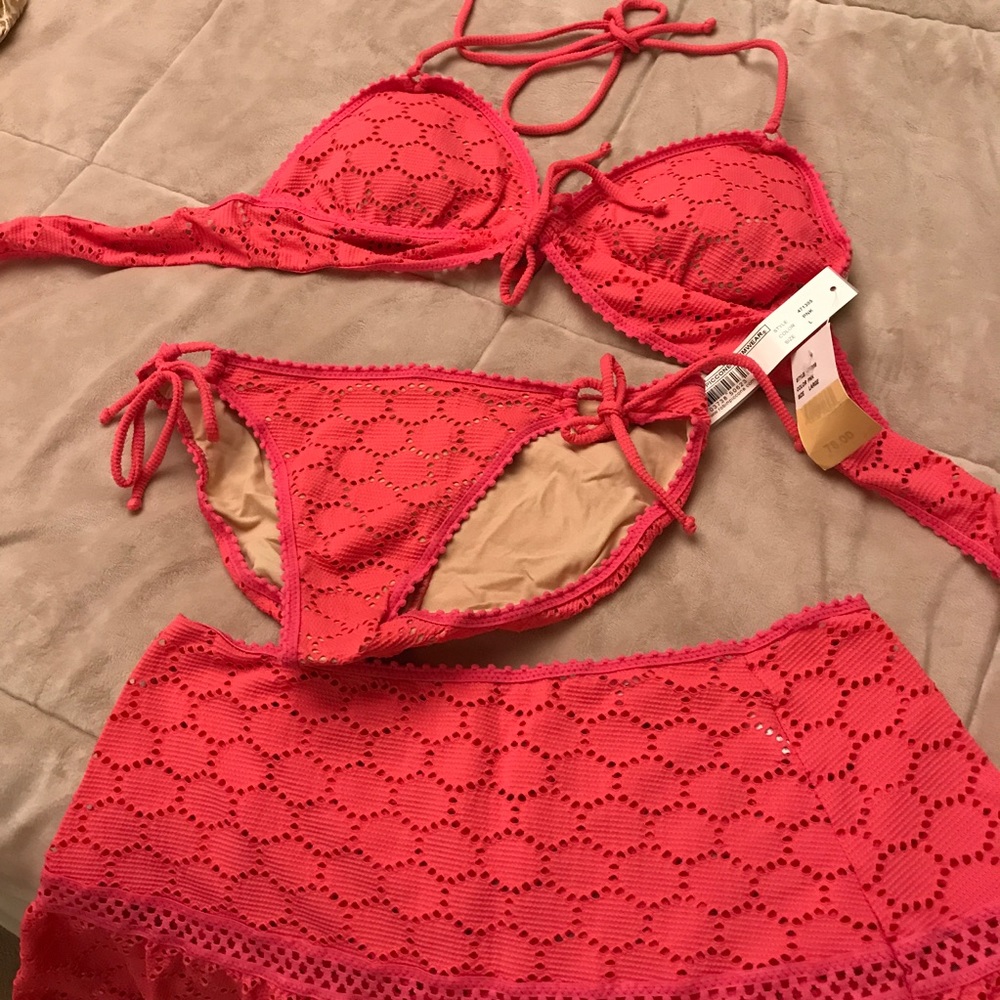 Robin piccone bikini set